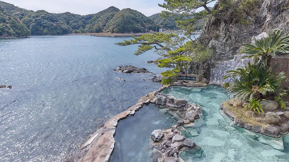 Aoki Shima no Yado Kumano Bettei Nakanoshima