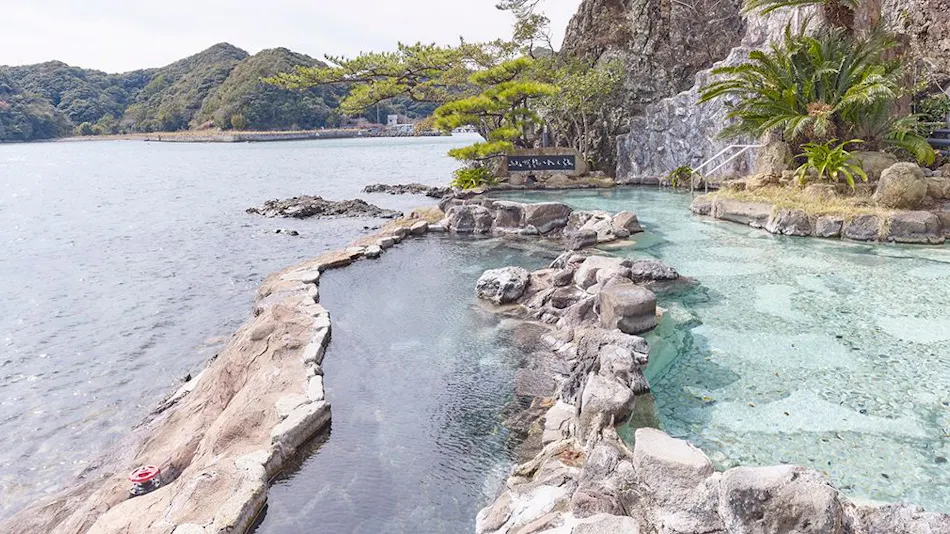 Aoki Shima no Yado Kumano Bettei Nakanoshima
