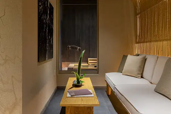 ห้องพัก TAKE