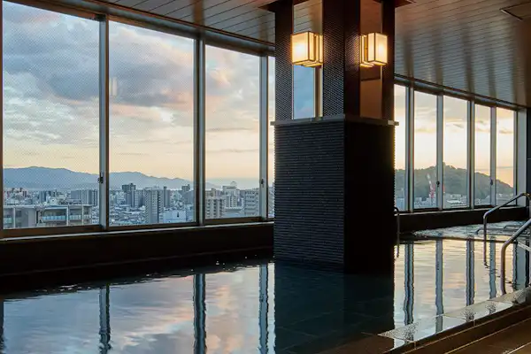 ห้องอาบน้ำสาธารณะ