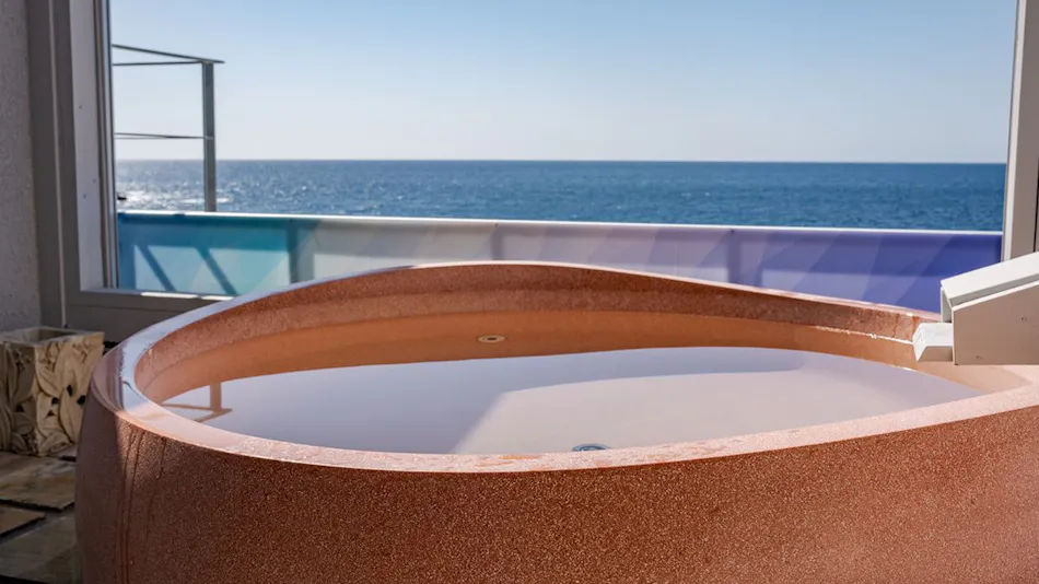 Ocean View and Guinness Certified Inn: All Rooms with Private Open-Air Bath - XYZ Speciale