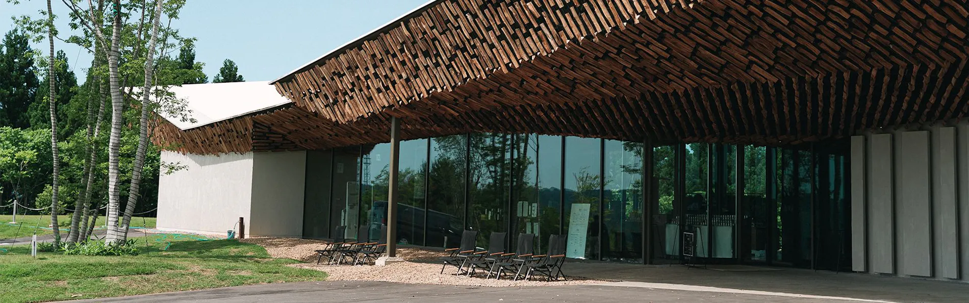 Snow Peak FIELD SUITE SPA HEADQUARTERS