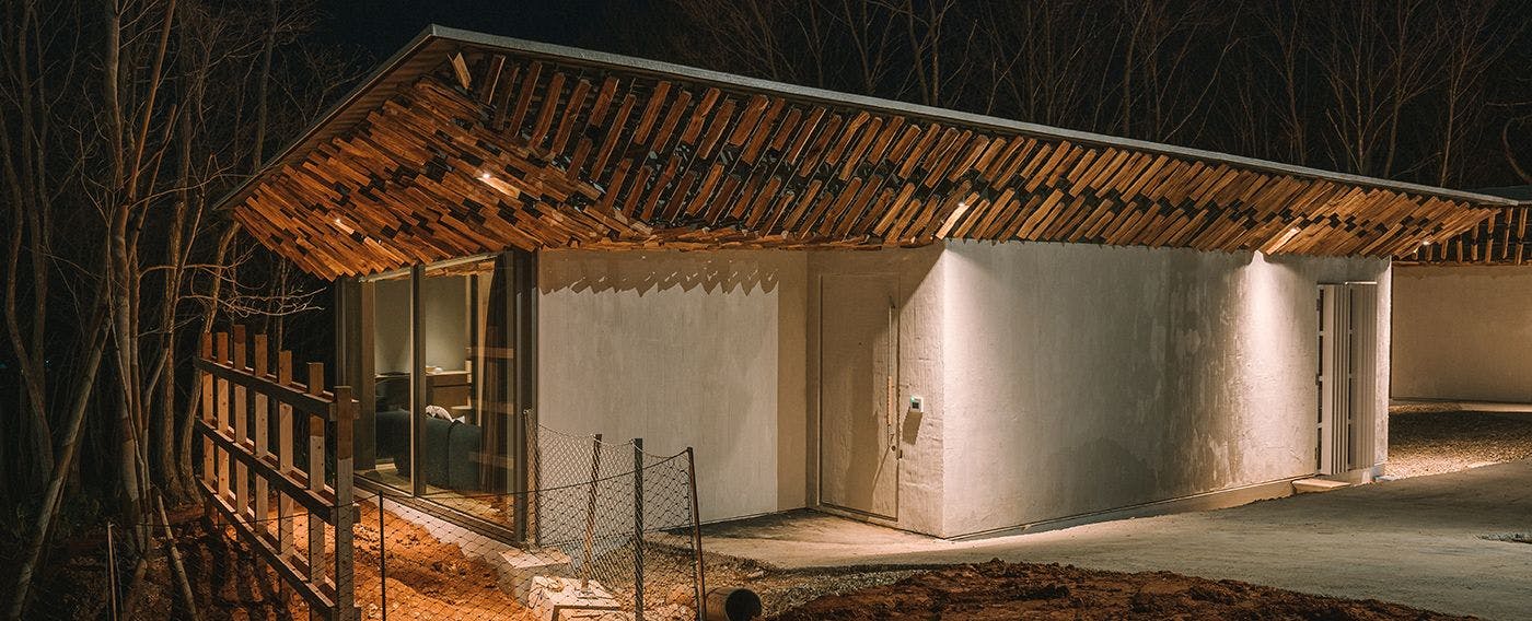 Snow Peak FIELD SUITE SPA HEADQUARTERS