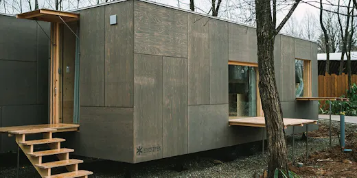 Snow Peak FIELD SUITE SPA HEADQUARTERS