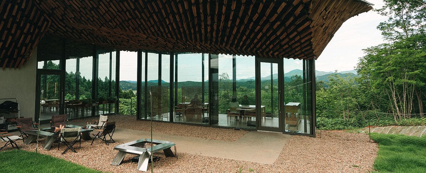 Snow Peak FIELD SUITE SPA HEADQUARTERS