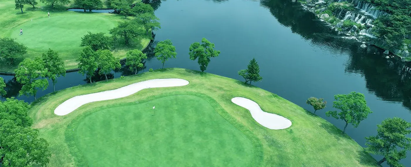 เซ็นจูรี รีสอร์ท