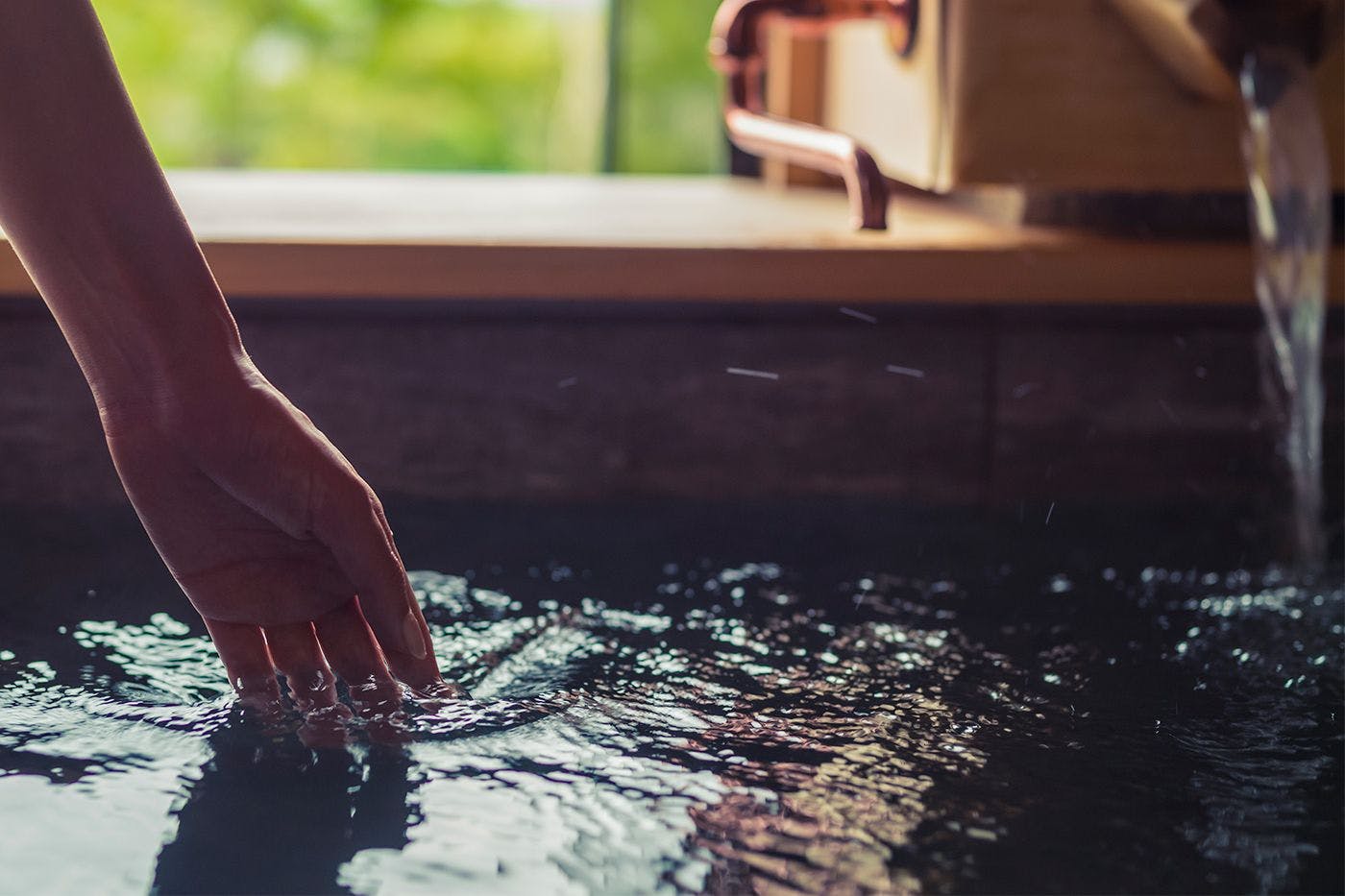 画像の内容（日本語テキスト）を確認できていません。翻訳するために、画像をアップロードするか、画像内の日本語文章を貼り付けてください。改行はそのまま保持してタイ語に翻訳します。