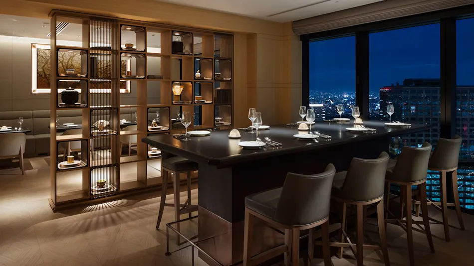 THE OSAKA STATION HOTEL, Autograph Collection