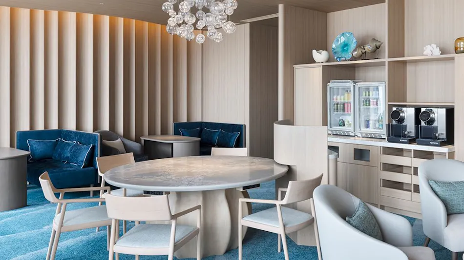 THE OSAKA STATION HOTEL, Autograph Collection