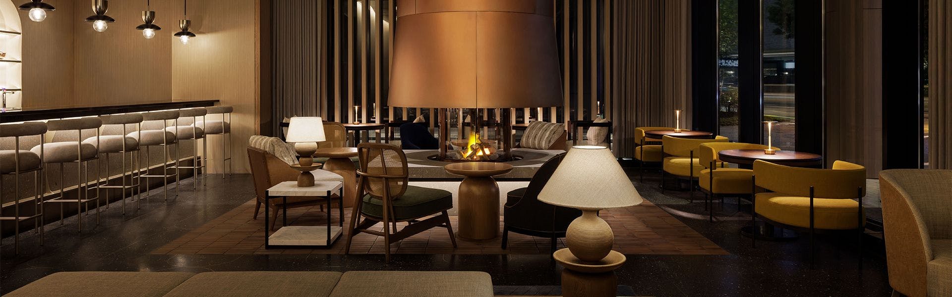 บาร์เลานจ์ "THE LOUNGE"