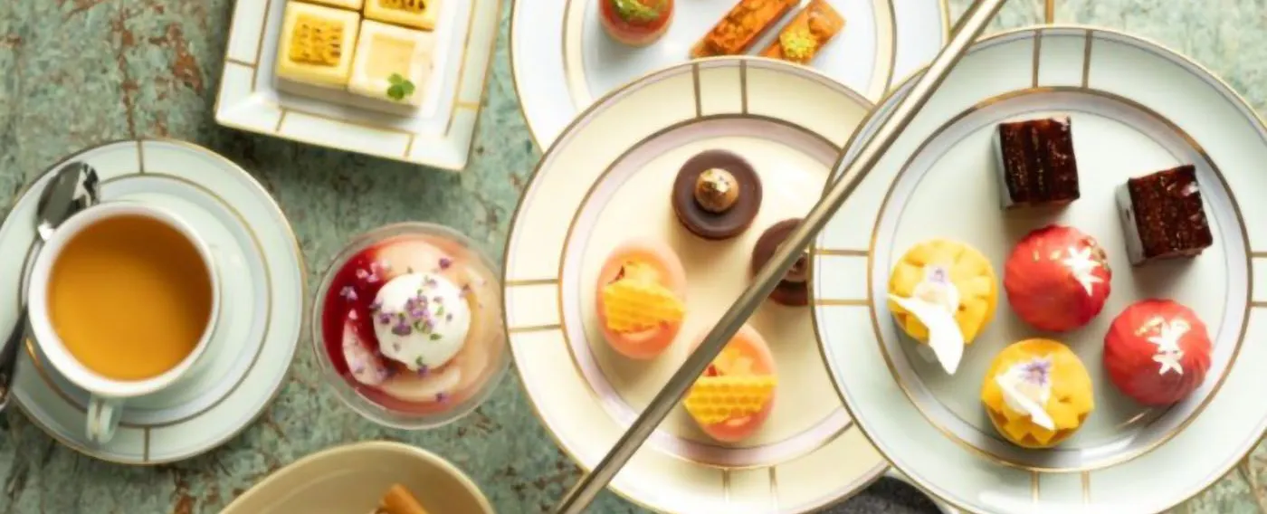 วอลดอร์ฟ แอสโทเรีย อาฟเตอร์นูนที