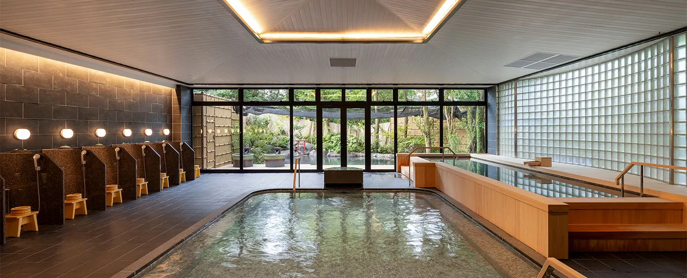 บ่อน้ำพุร้อนกันโจ