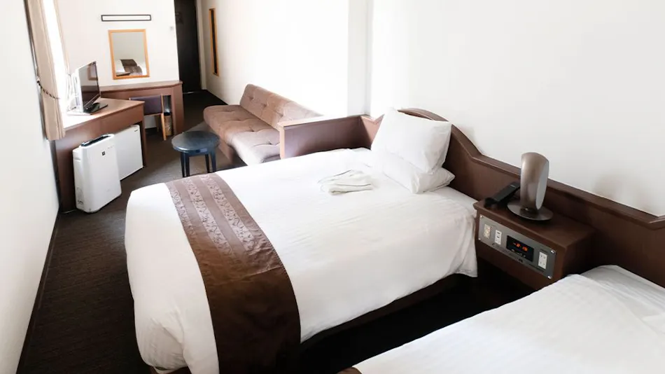 Toyo Hotel