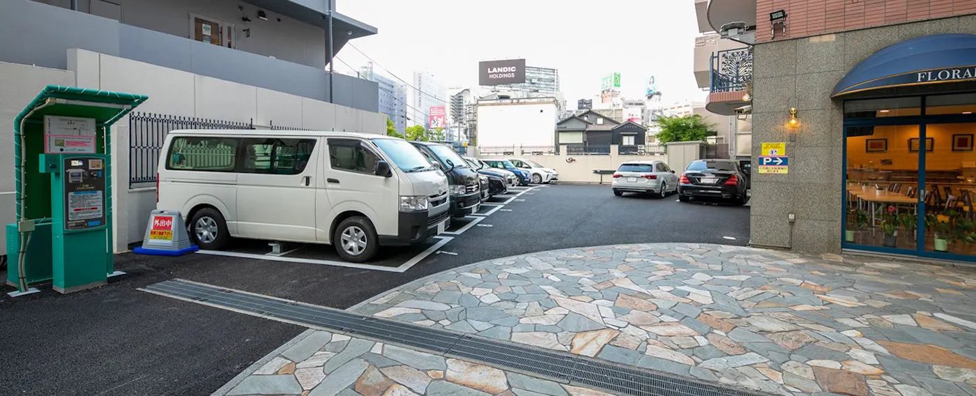 ที่จอดรถ