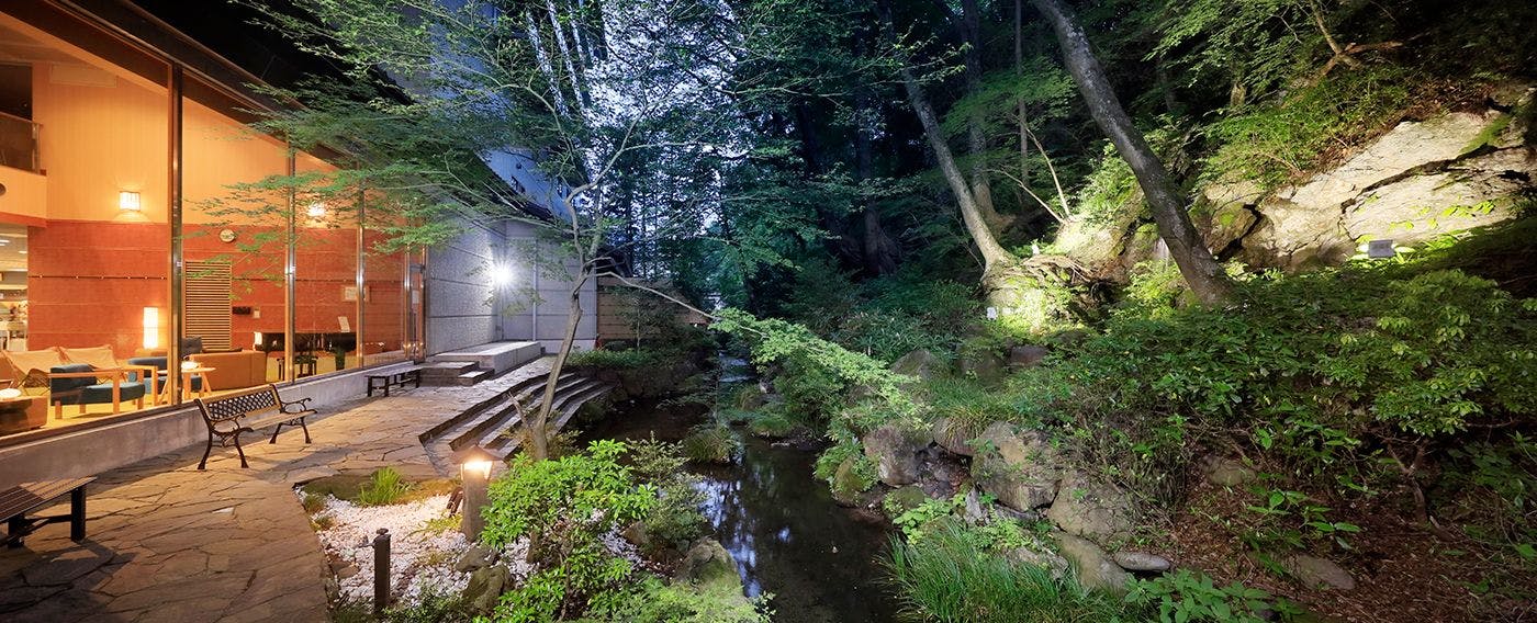 ล็อบบี้เลานจ์ชมวิวน้ำตก