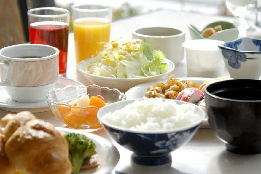 Shin-Osaka Sunny Stone Hotel