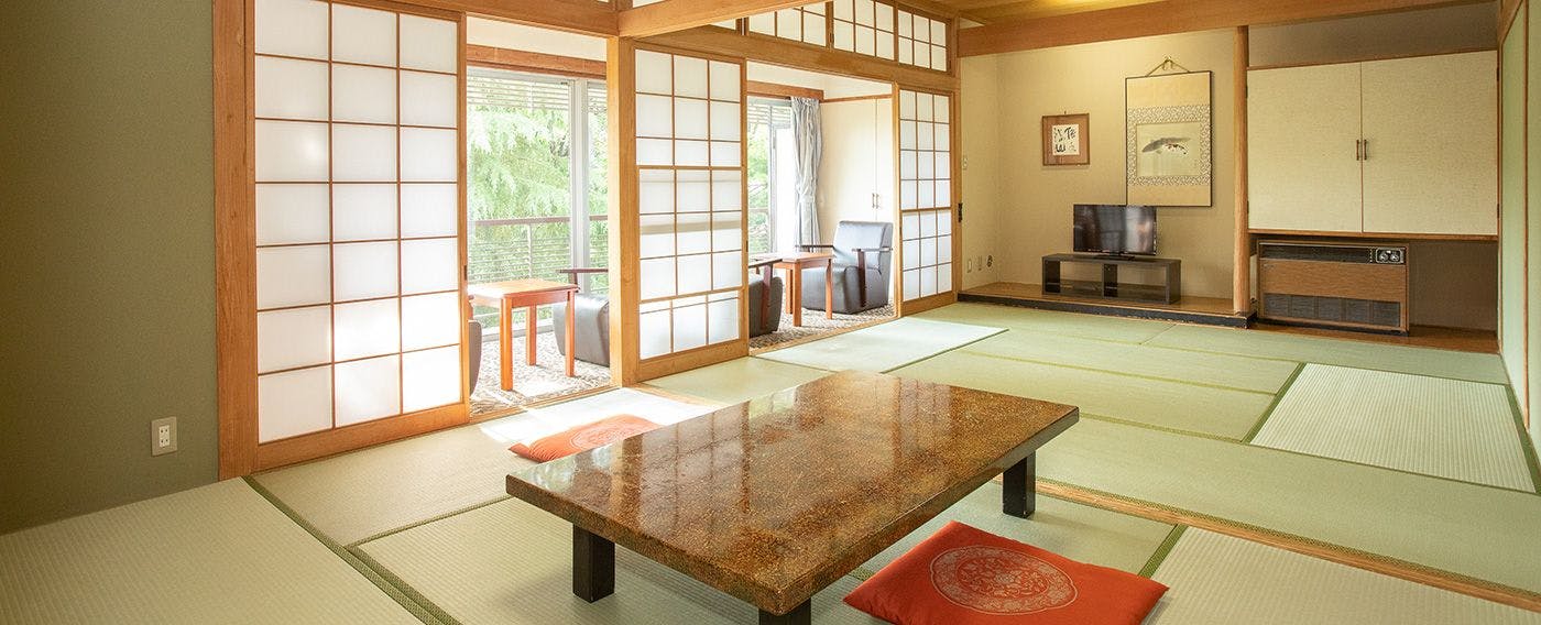 Hotel Okukuji-kan