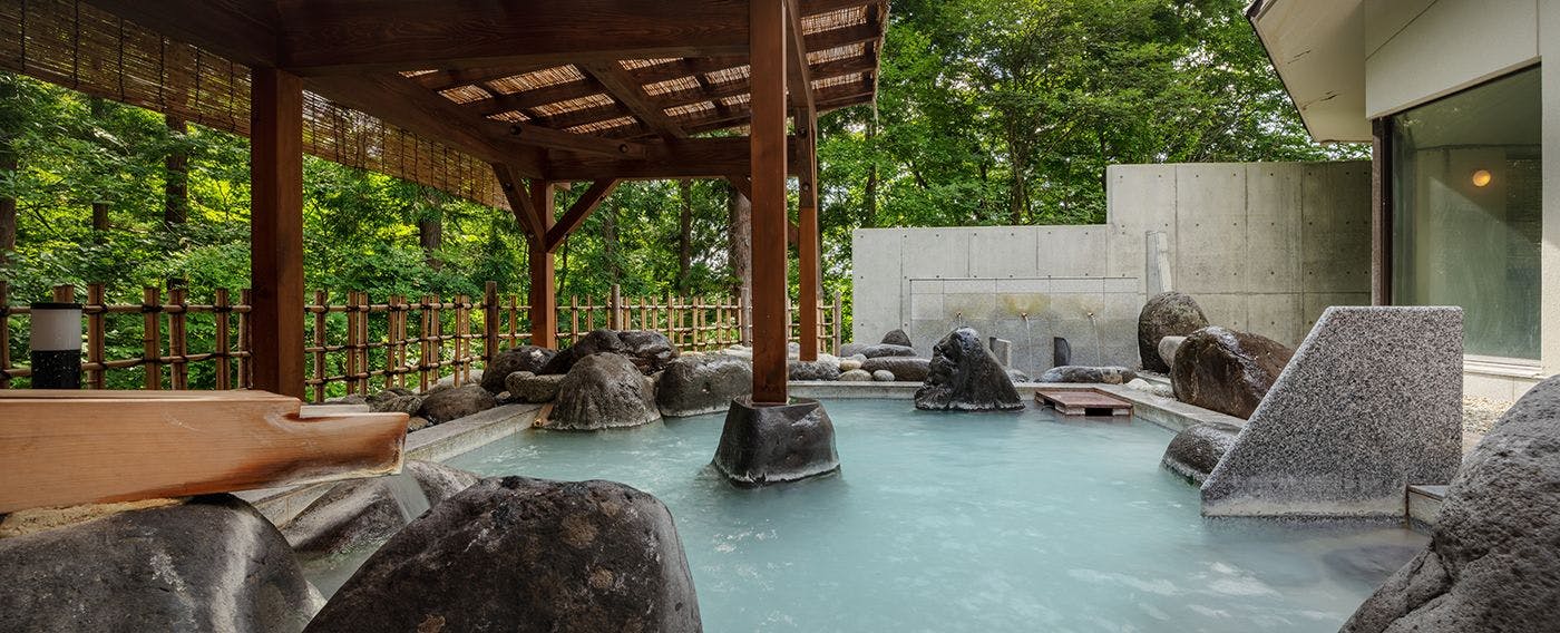 อ่างอาบน้ำกลางแจ้ง & อ่างอาบน้ำธรรมชาติ