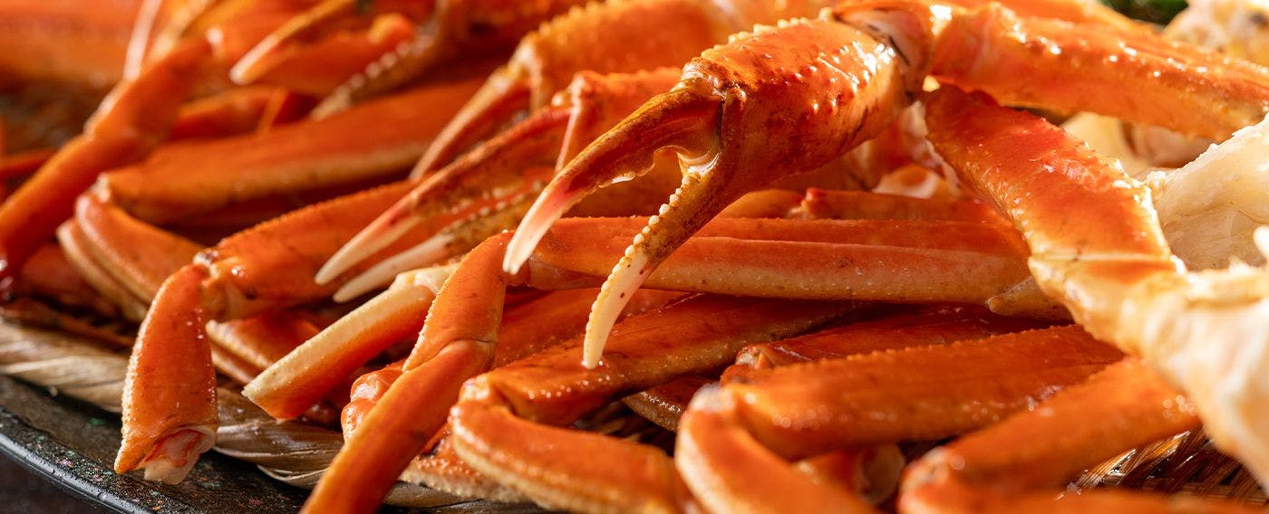 บุฟเฟต์ × เมนูพิเศษให้เลือก 4 แบบ: ปูซูไวแท้