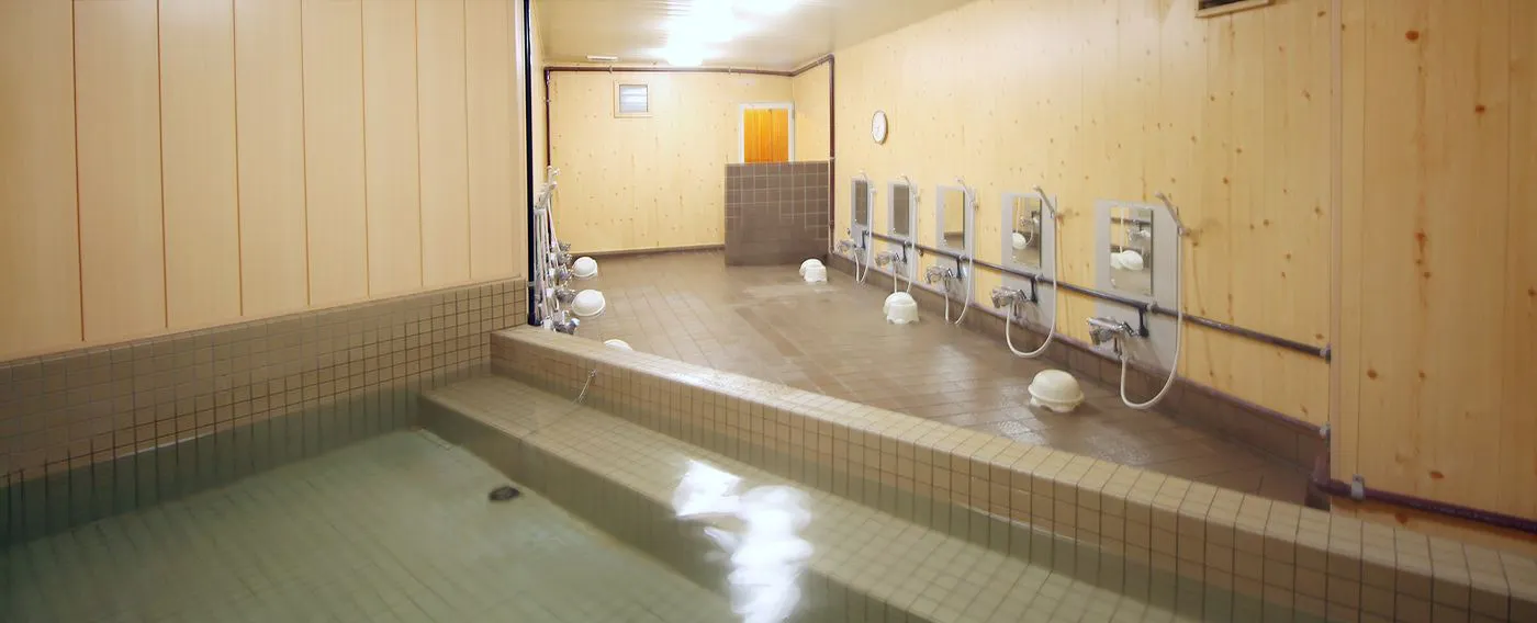 Khusus Lelaki - Kolam Mandi Besar