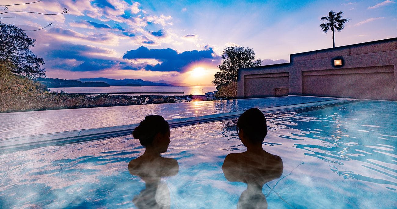 บ่อน้ำพุร้อนกลางแจ้ง