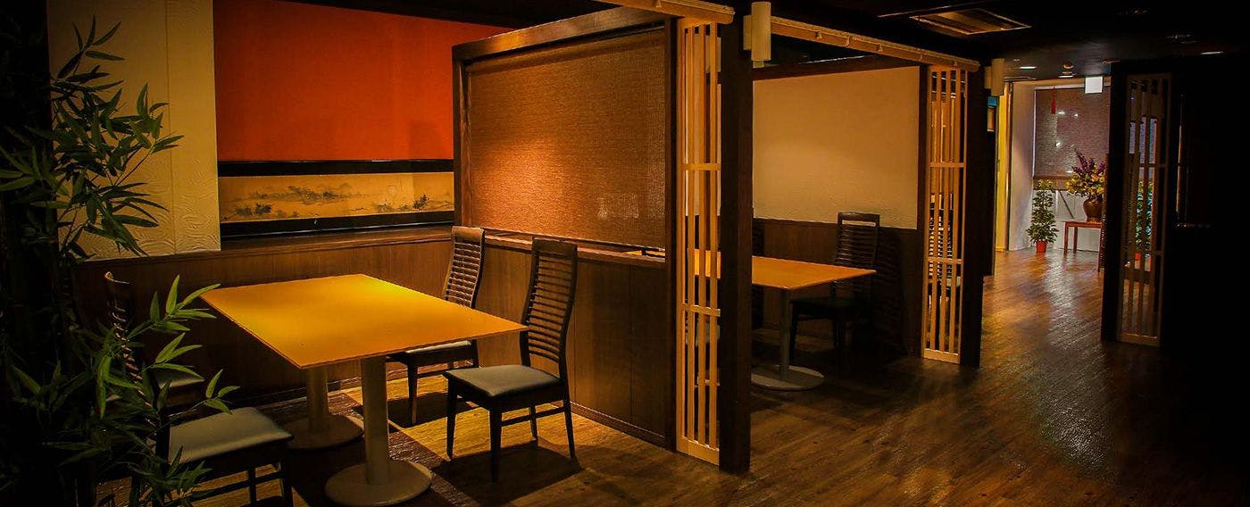 ห้องอาหาร "Tsubaki" และ "Shiosai"