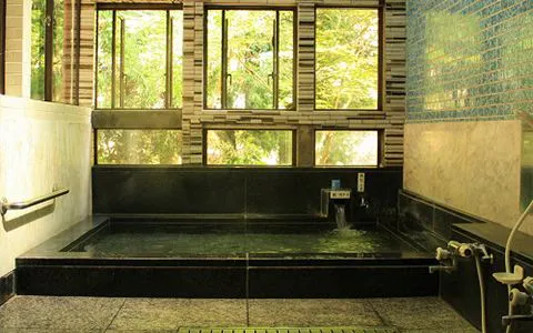 ห้องอาบน้ำสาธารณะ