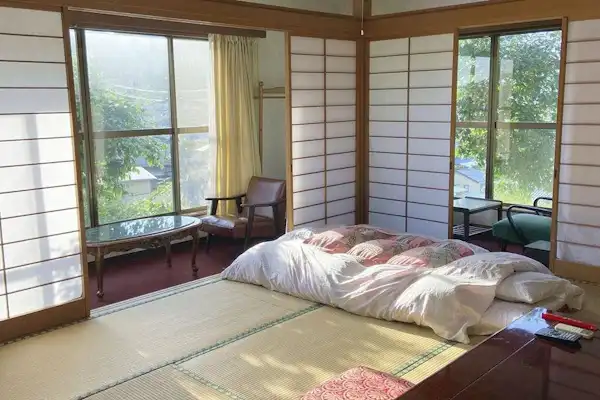 ตัวอย่างห้องพัก: Hatsune