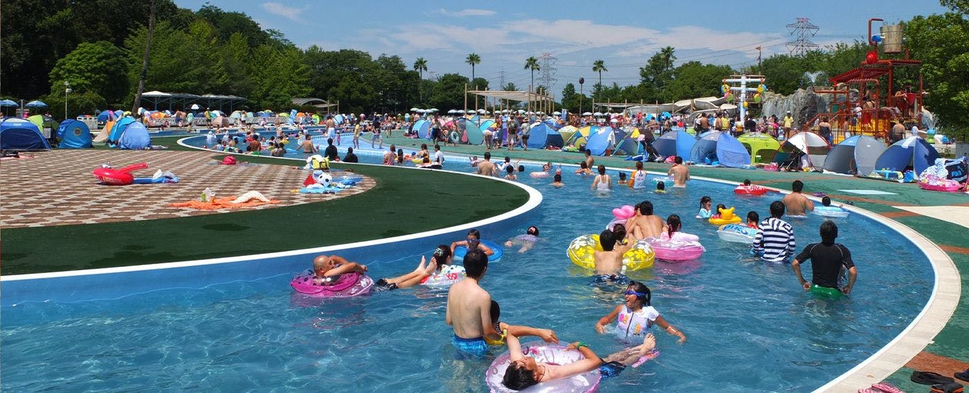 ภาพสระว่ายน้ำ