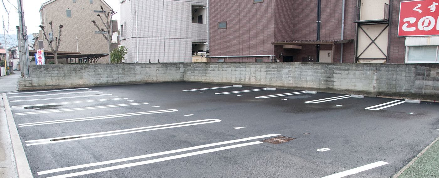 ที่จอดรถ