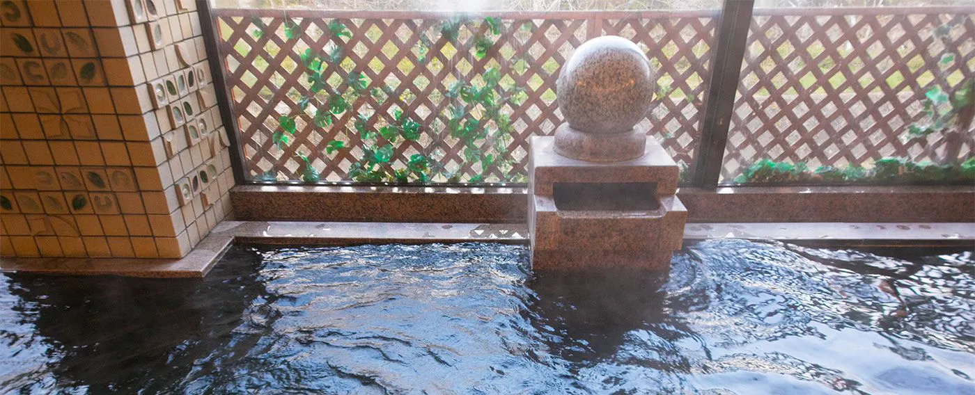 사카키바라 온천 (대형 공중목욕탕)