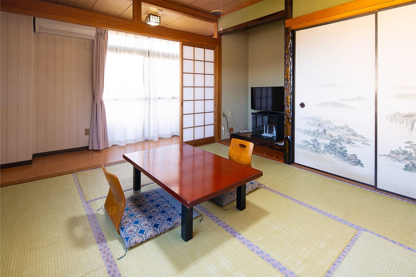 อาคารเสริม ห้องสไตล์ญี่ปุ่น (8 เสื่อทาทามิ)