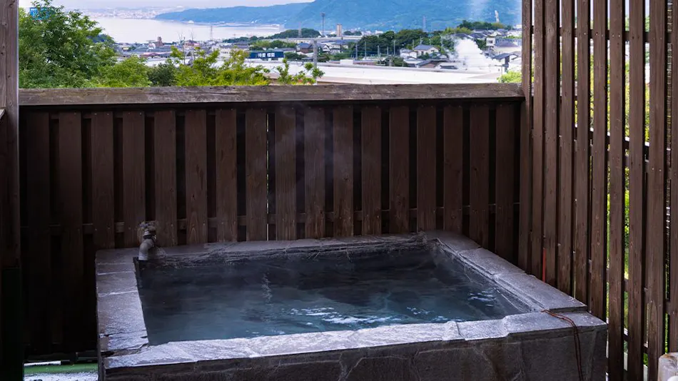 Kamioka Onsen Hozanso