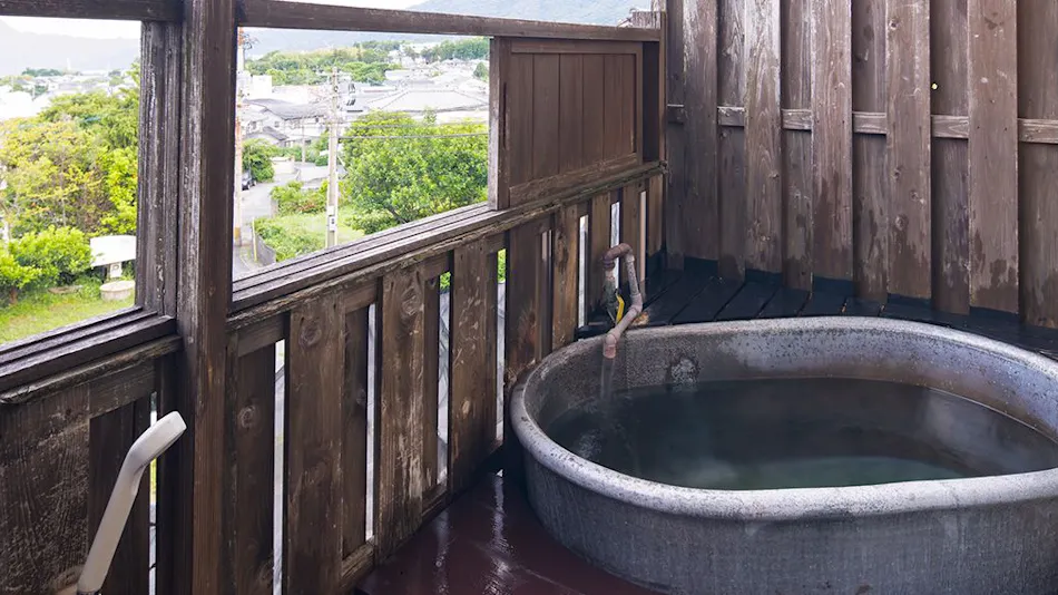 Kamioka Onsen Hozanso