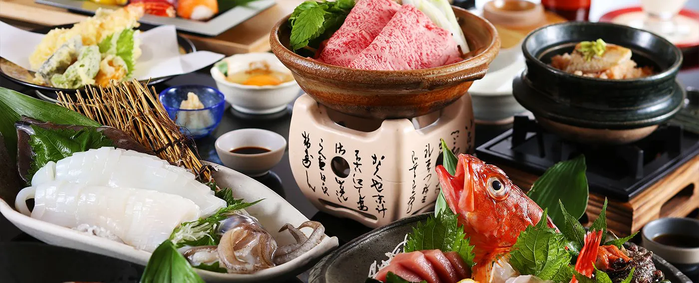 【คอร์สปลาหมึกอาโอริ】ซาชิมิปลาหมึกอาโอริทั้งตัว・ปลาโนโดกุโระ・รวมปลาท้องถิ่นรวมมิตร
