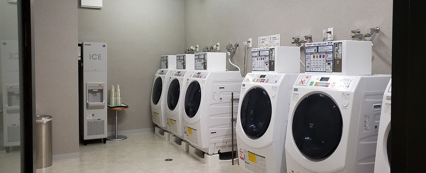 ร้านซักผ้าหยอดเหรียญ