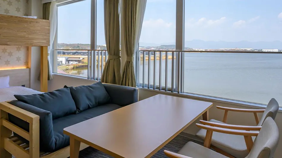 Lakeside Onsen Inn Kunibiki Glamping Base IZUMO