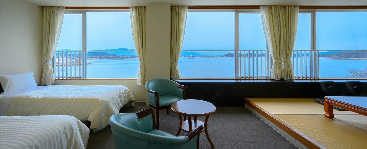 Lakeside Onsen Inn Kunibiki Glamping Base IZUMO