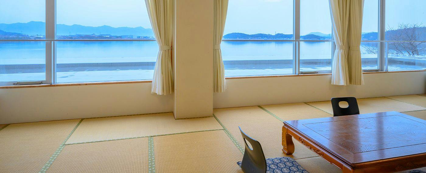 Lakeside Onsen Inn Kunibiki Glamping Base IZUMO