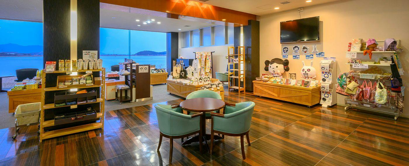 Lakeside Onsen Inn Kunibiki Glamping Base IZUMO