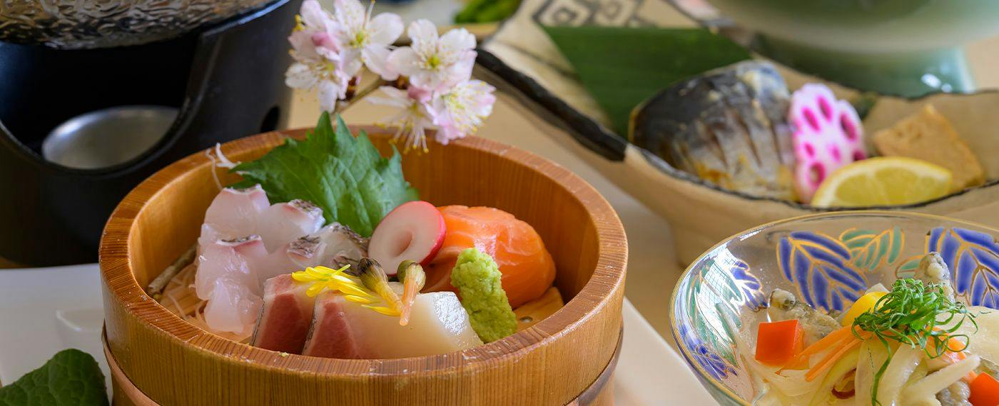 Lakeside Onsen Inn Kunibiki Glamping Base IZUMO