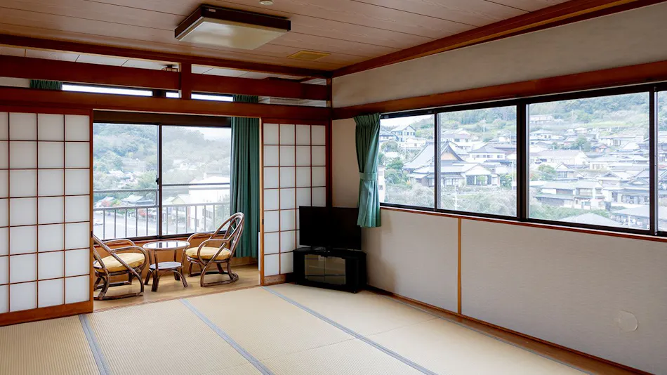 Tara Takezaki Onsen Ichifukuso