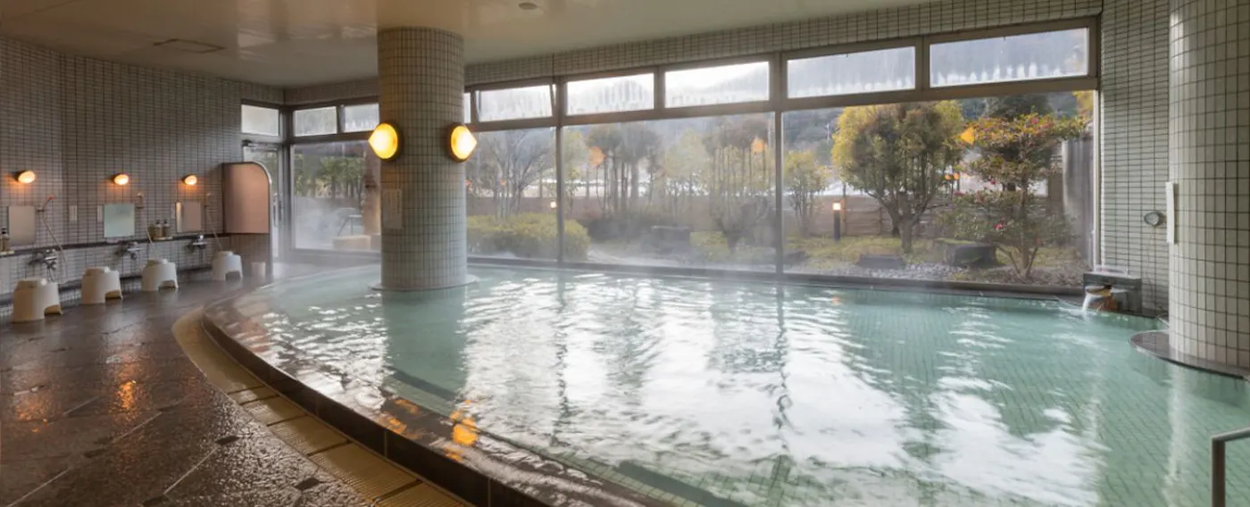 Pemandian umum besar