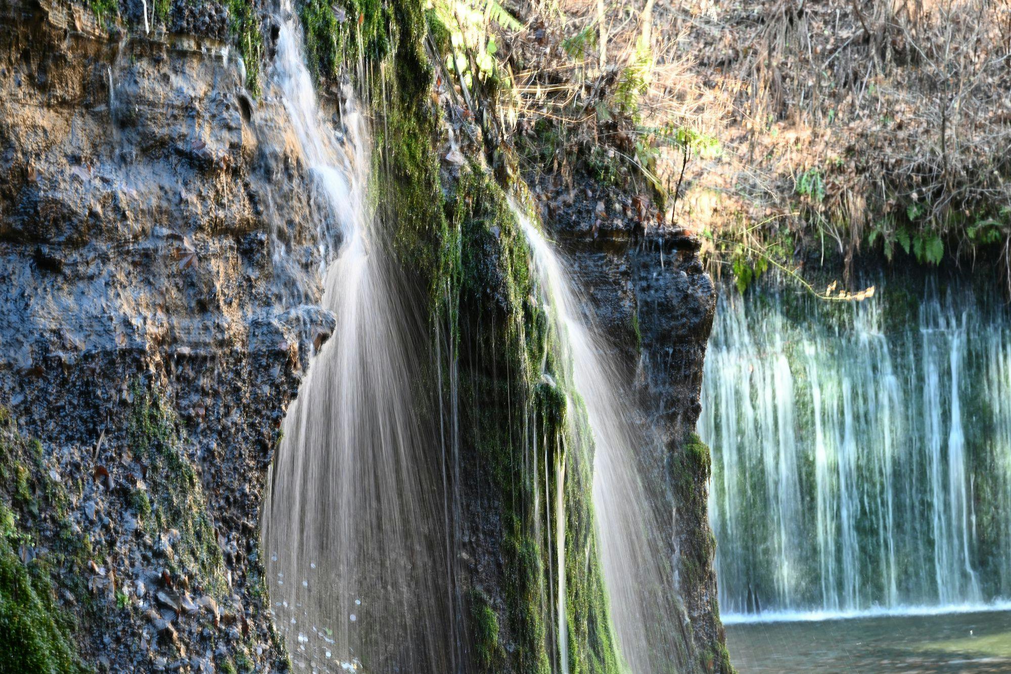 น้ำตกชิราอิโตะ