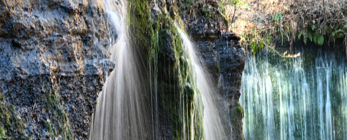 น้ำตกชิราอิโตะ