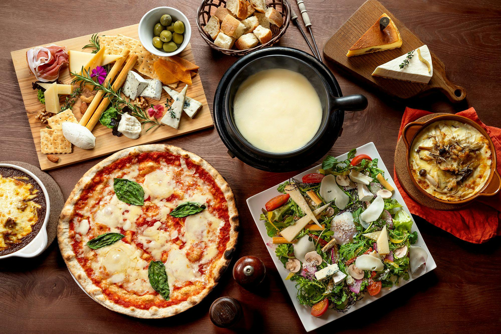 ร้านอาหารและคาเฟ่หลากหลายประเภท