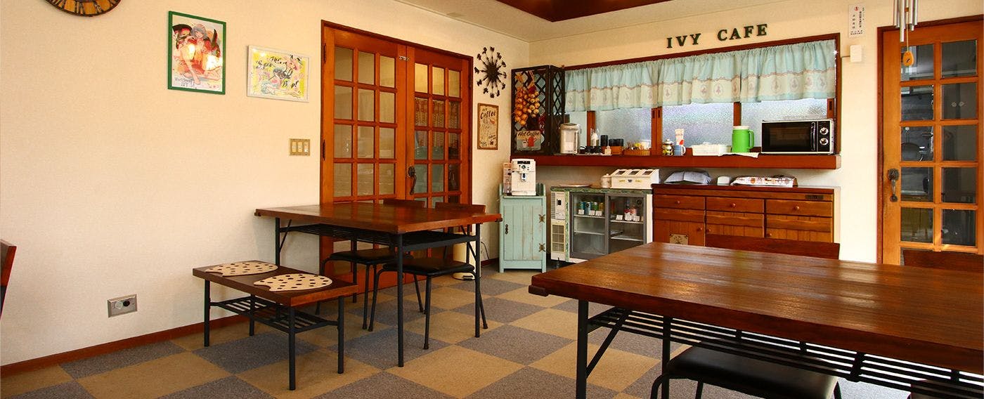 ห้องอาหาร เราจะจัดเตรียมอาหารให้รับประทานที่นี่