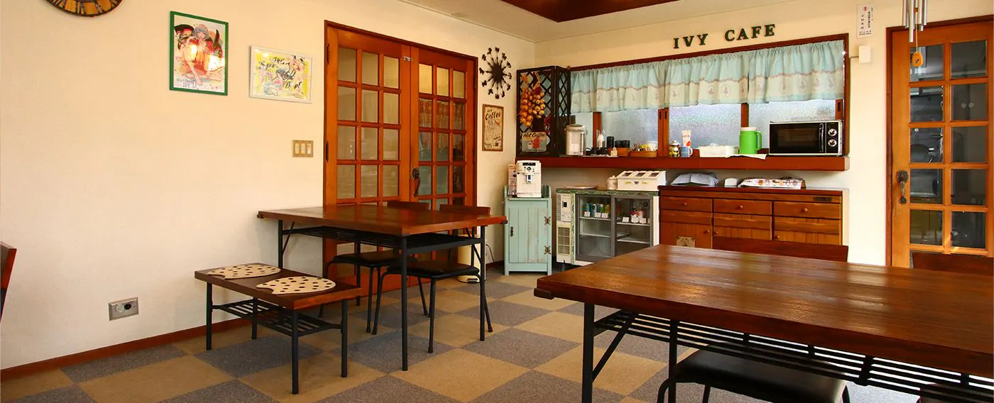 ห้องอาหาร เราจะจัดเตรียมอาหารให้รับประทานที่นี่