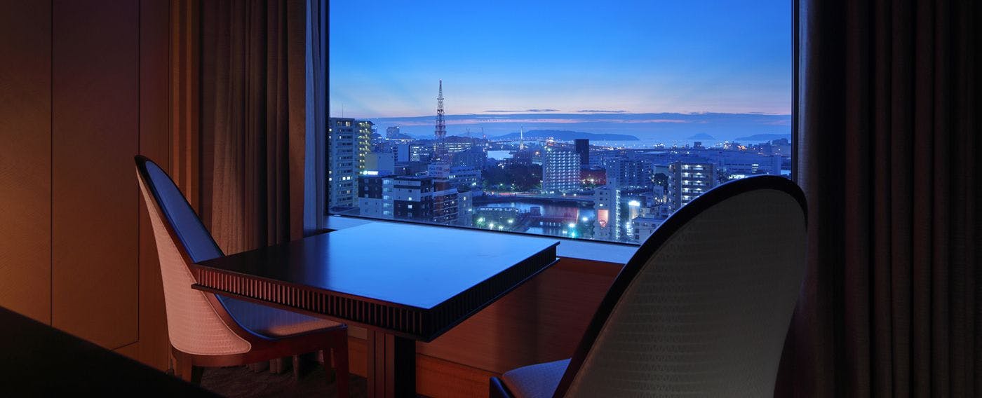 【海港景套房】