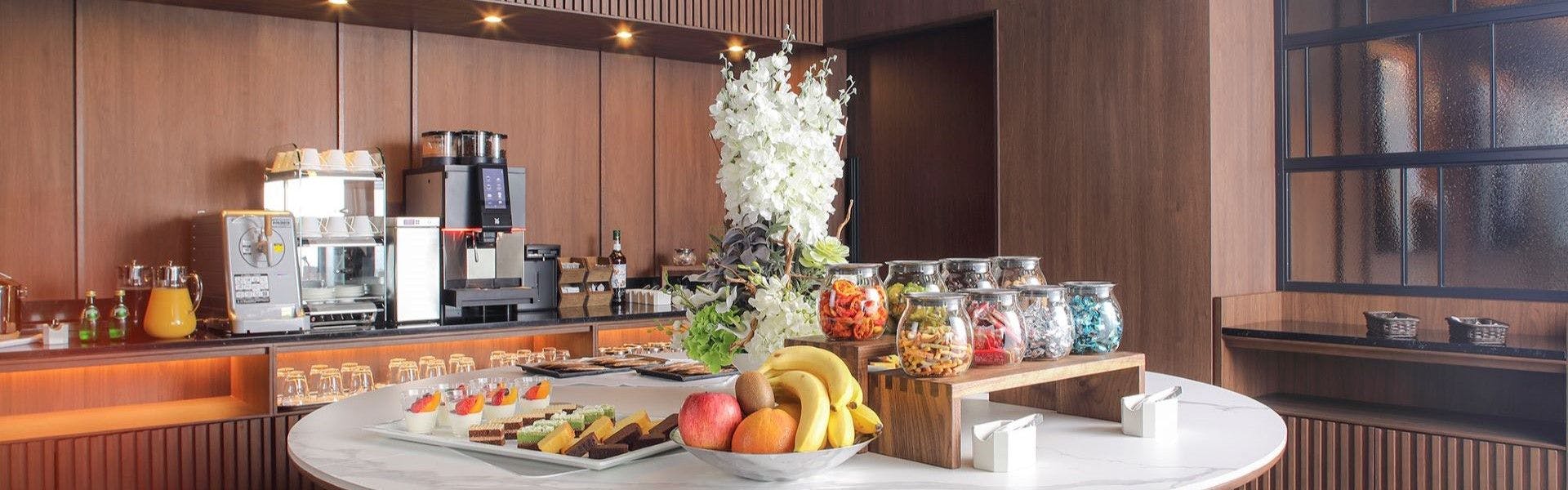 エグゼクティブラウンジ アフタヌーンティー